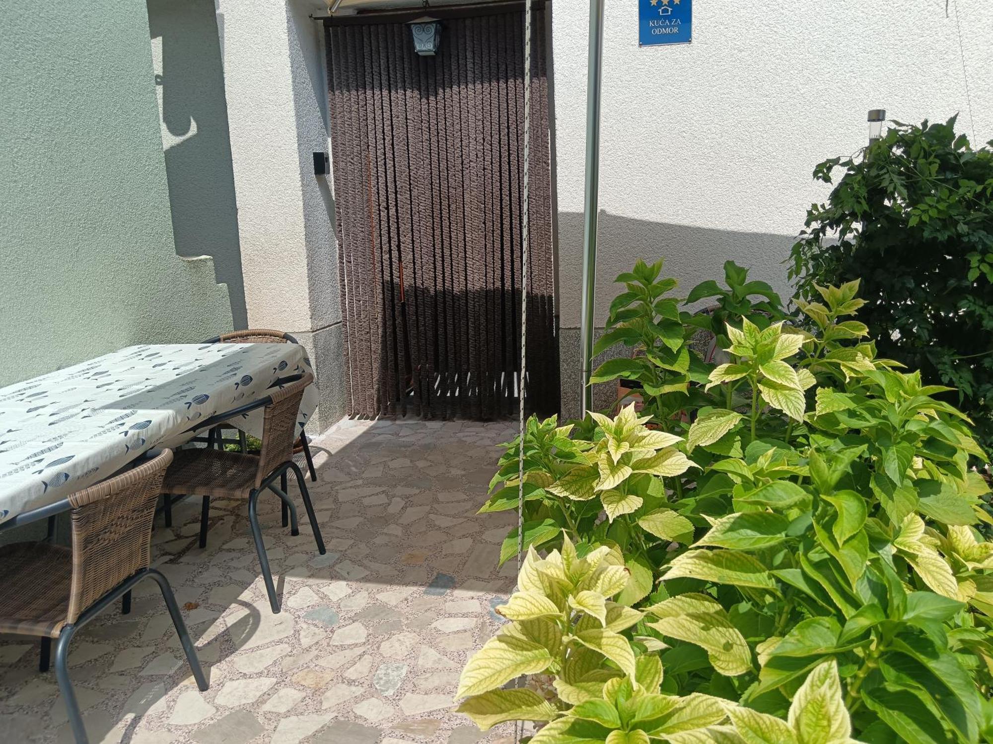 Holiday House Palma Dobrinj エクステリア 写真